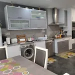 Piso Torre Apartment *